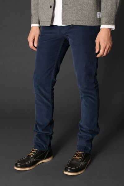 UrbanOutfitters  Levis 510 Skinny Corduroy Pant