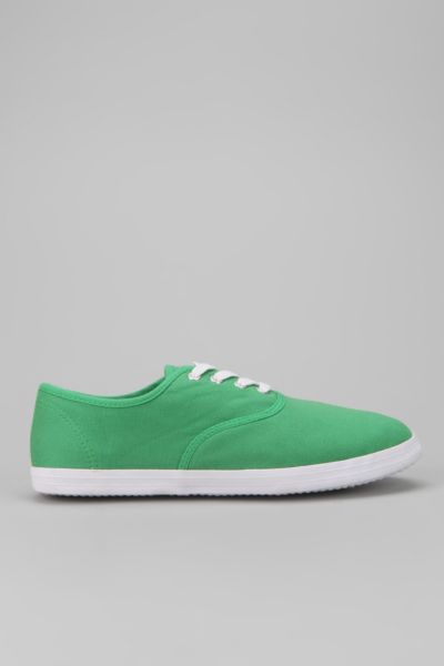 UO Canvas Plimsoll Sneaker   Urban Outfitters