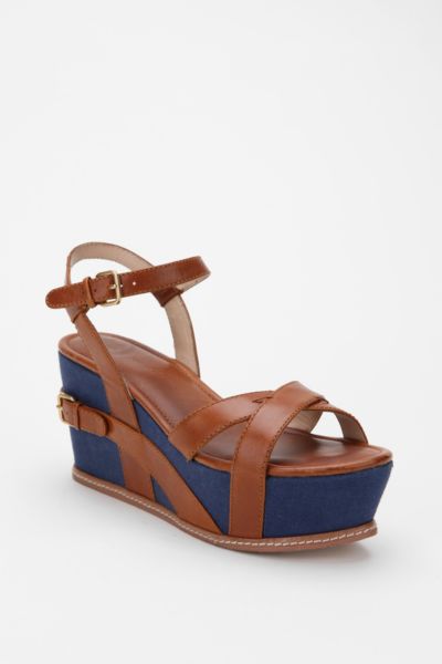 UrbanOutfitters  Modern Vintage Platform Wedge Sandal