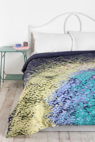 Duvets & Quilts   Urban Outfitters