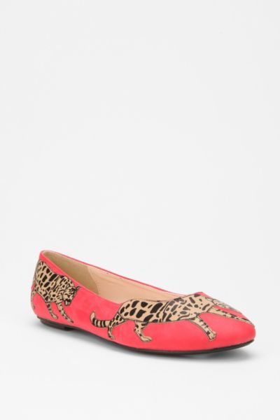 UrbanOutfitters  Cooperative Appliqué Flat