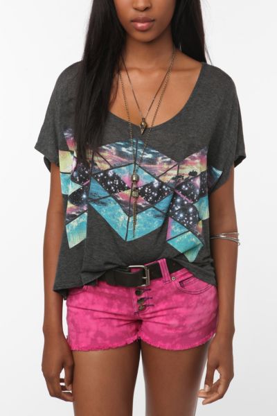 UrbanOutfitters  Daydreamer LA Astro Collar Crop Tee