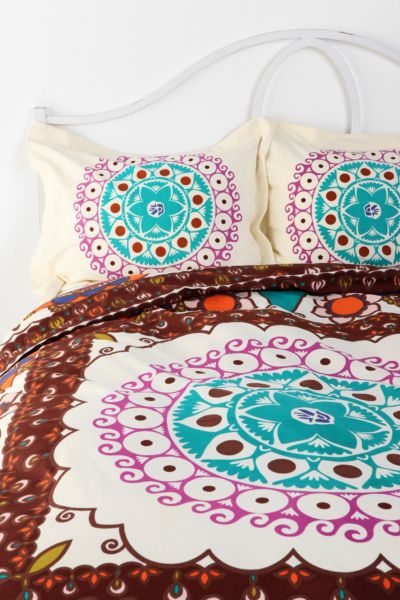 UrbanOutfitters  Mod Boho Sham   Set of 2