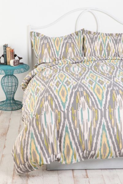 UrbanOutfitters  Ikat Duvet Cover