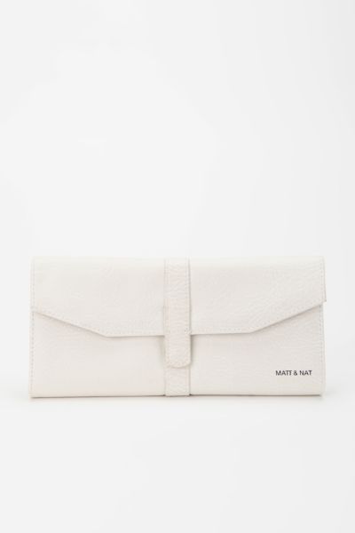 Urban Outfitters   Wallets & Keychains