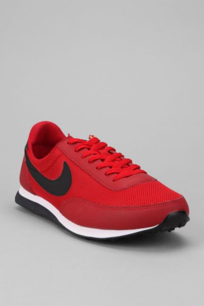 Nike Pre Montreal Racer V Sneaker