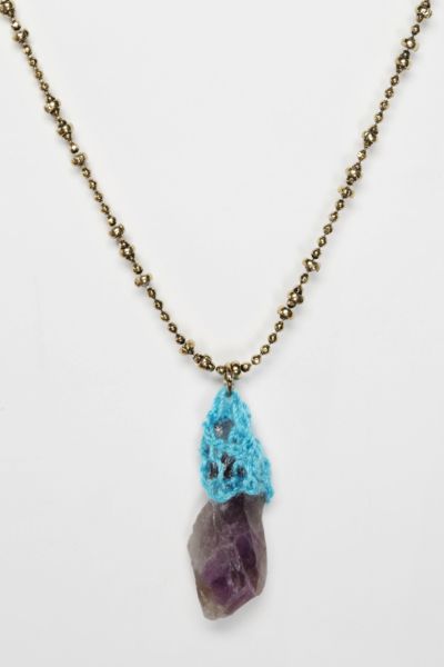 UrbanOutfitters  Rock Desert Necklace