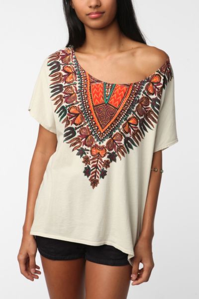 Title Unknown Plains Necklace Dolman Tee