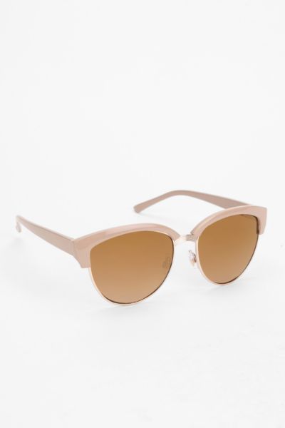 Urban Outfitters   Sunglasses & Readers