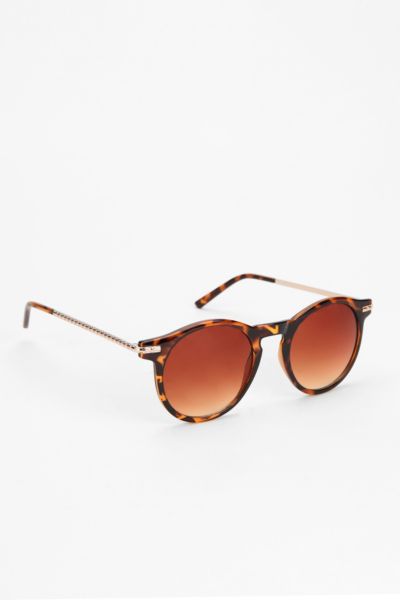 Urban Outfitters   Sunglasses & Readers