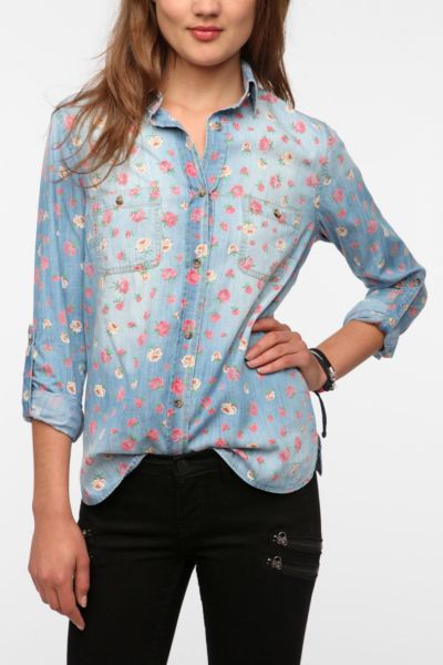 BDG Floral Printed Chambray Button Down Shirt