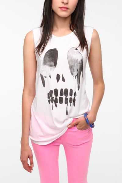 Hometown Heroes Dripping Skull Muscle Tee