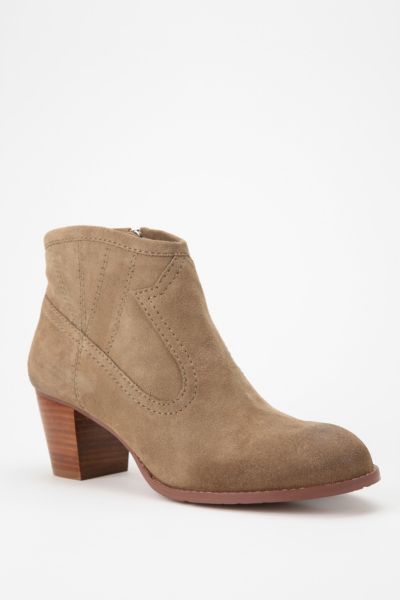 Dolce Vita JuJu Suede Ankle Boot - Urban Outfitters