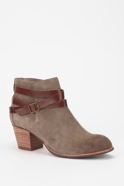 Dolce Vita Java Ankle Boot - Urban Outfitters