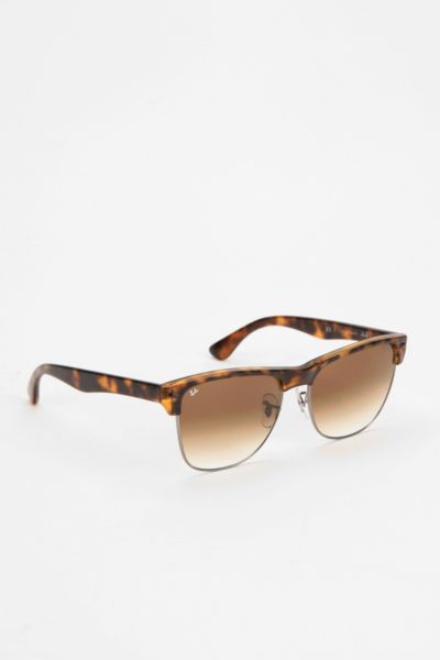 Urban Outfitters   Sunglasses & Readers