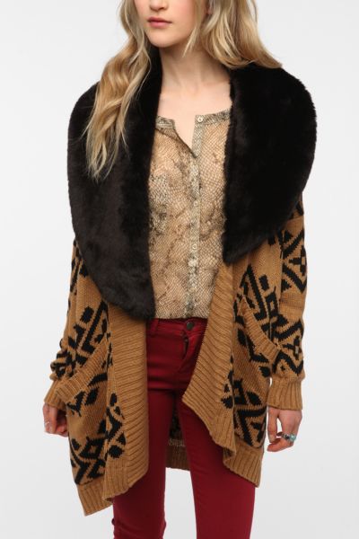 MINKPINK Intazia Faux Fur Trim Cardigan   Urban Outfitters