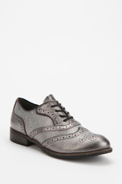 Shoe Embassy Classic Oxford