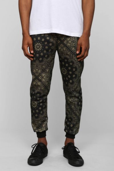 Elwood Bandana Tapered Jogger Pant - Urban Outfitters