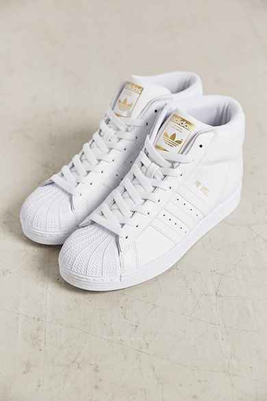 Sneakers - Urban Outfitters