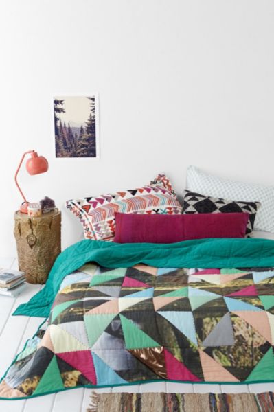 ARTS THREAD X UO Make It Patchwork Quilt