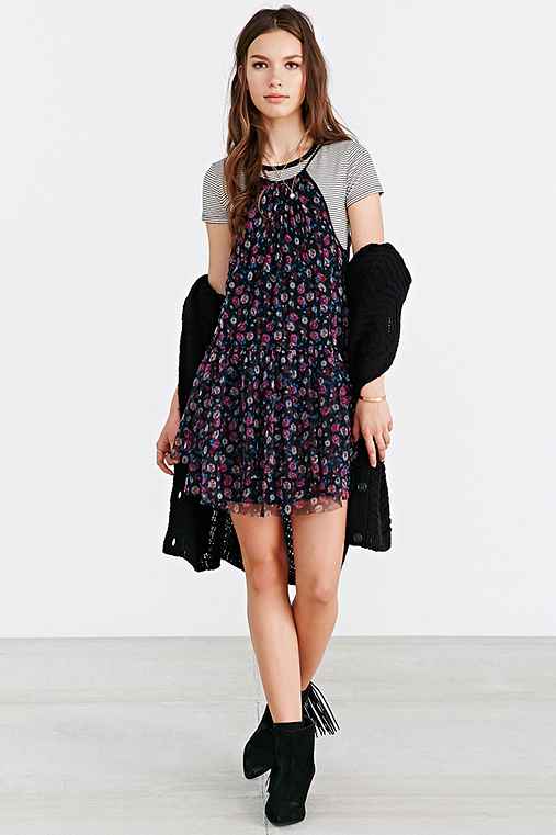 Kimchi Blue Moody Floral Dress - Urban Outfitters
