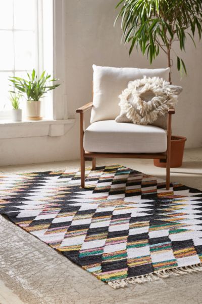 Woven Diamond Kilim Rag Rug