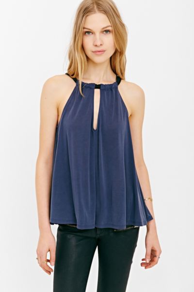 T-Shirts, Tops, + Tanks | Womens - Urban Outfitters