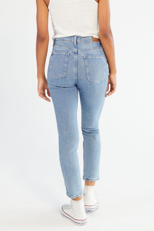 BDG Girlfriend High-Rise Jean - Light Wash | Urban Outfitters