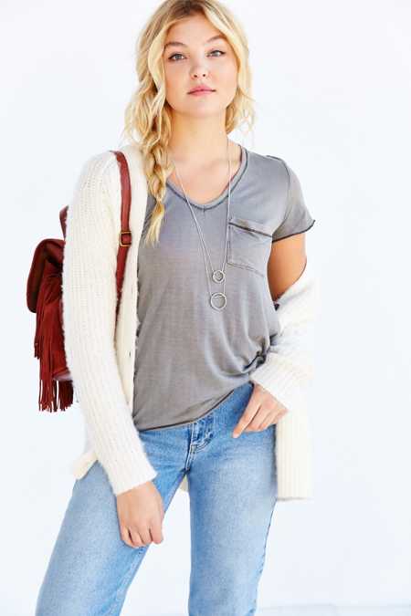 Tops + Tees - Urban Outfitters