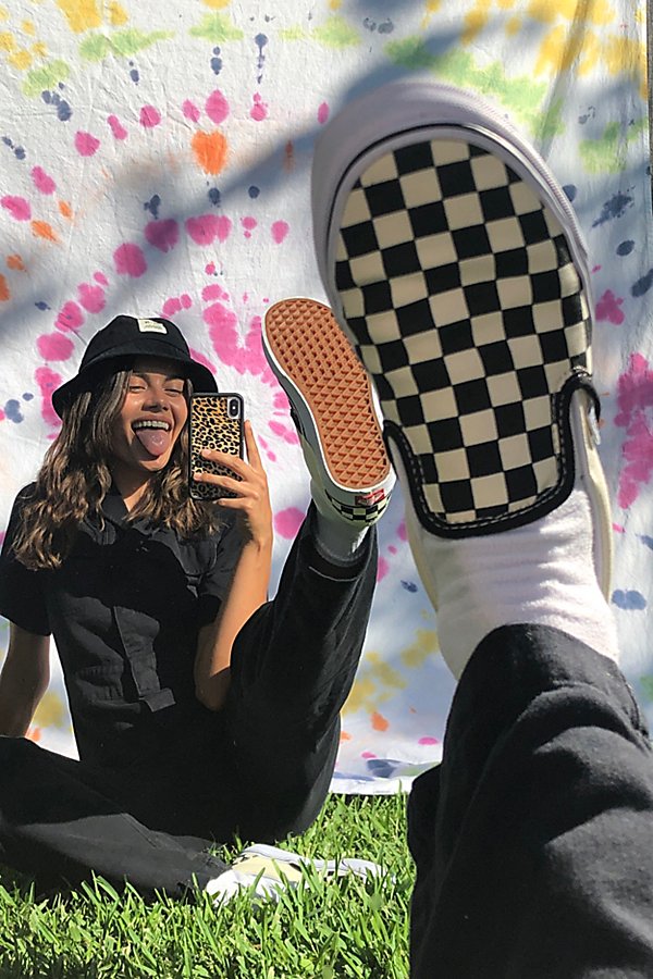 VANS CHECKERBOARD SLIP-ON SNEAKER IN BLACK/WHITE CHECKERED, WOMEN'S AT URBAN OUTFITTERS,38228219