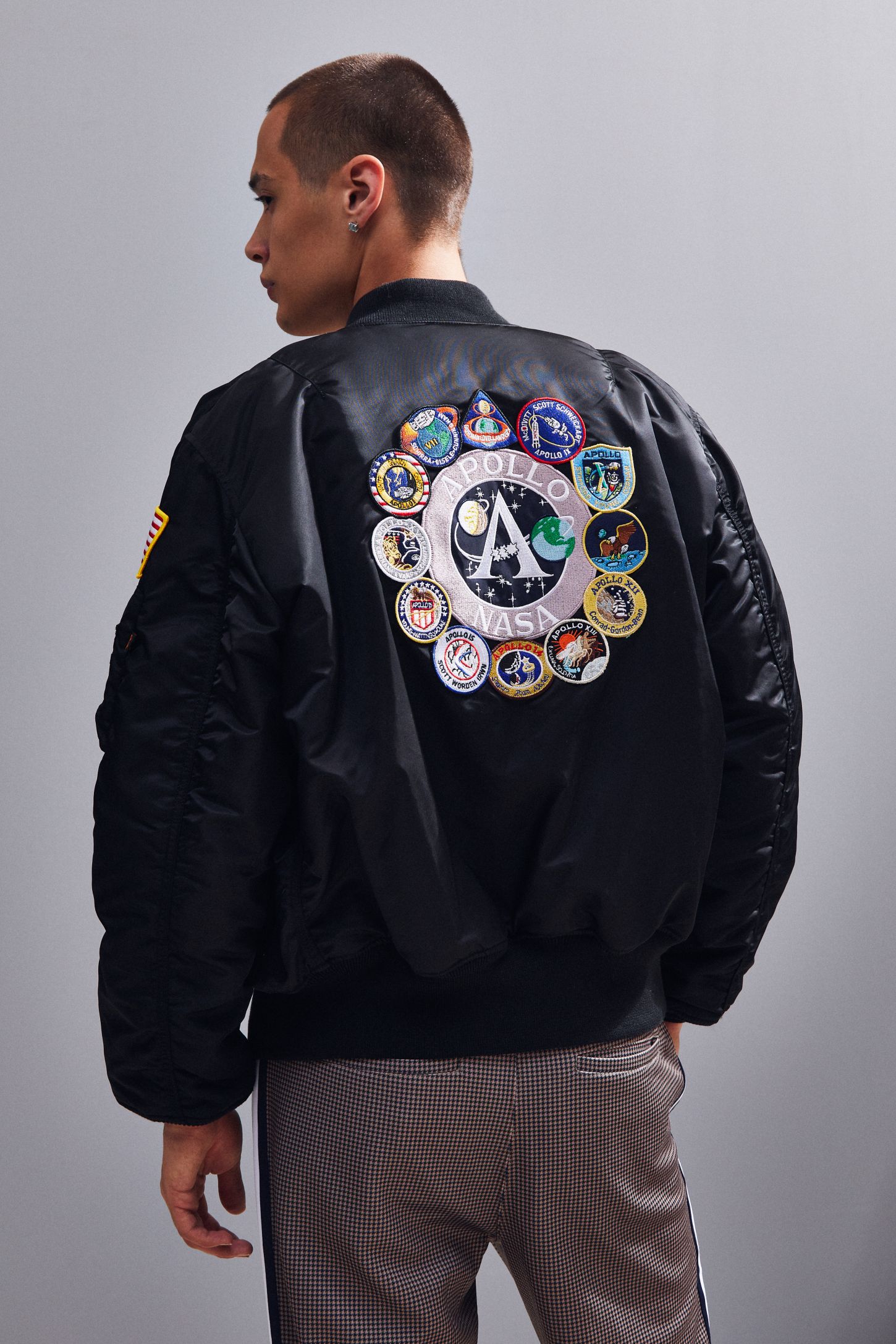 Alpha Industries NASA MA-1 Bomber Jacket | Urban Outfitters