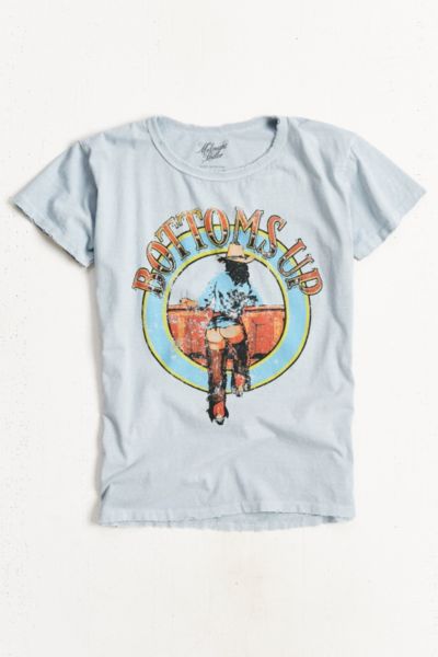 Graphic Tees on Sale - Urban Outfitters