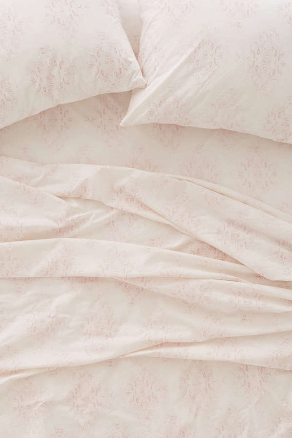 Slide View: 2: Delicate Paisley Sheet Set