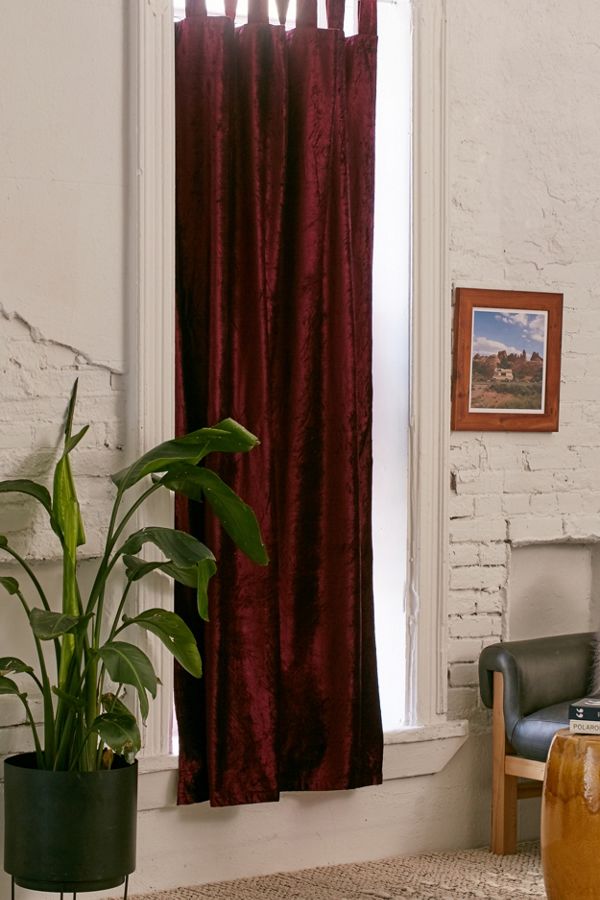 Slide View: 1: Crushed Velvet Window Curtain