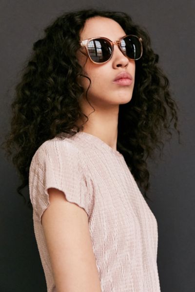 Accessories for Women - Urban Outfitters