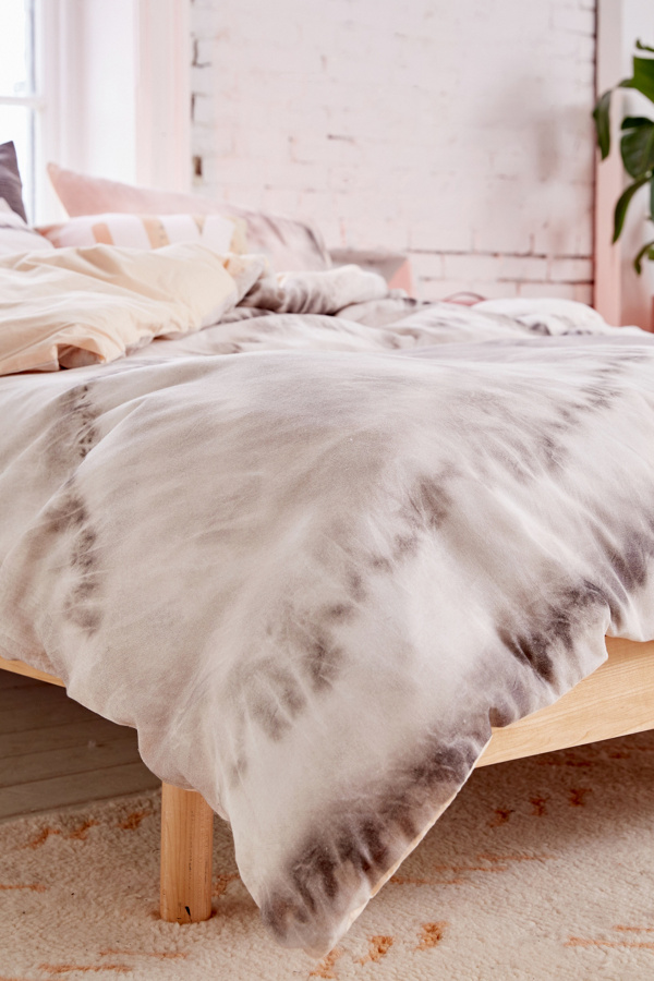 Neutral TieDye Reversible Duvet Cover Urban Outfitters