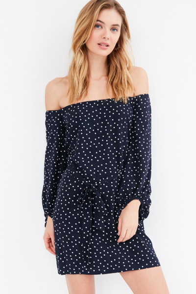 Bardot Off-The-Shoulder Balloon-Sleeve Dress | Urban Outfitters