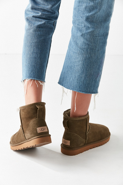 UGG Classic II Mini Ankle Boot | Urban Outfitters
