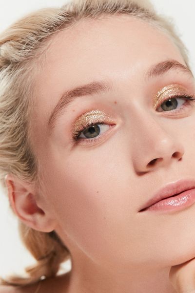 Stila Glitter + Glow Liquid Eyeshadow