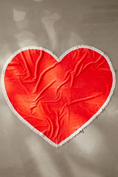 Oversized Tassel Trim Heart Beach Towel