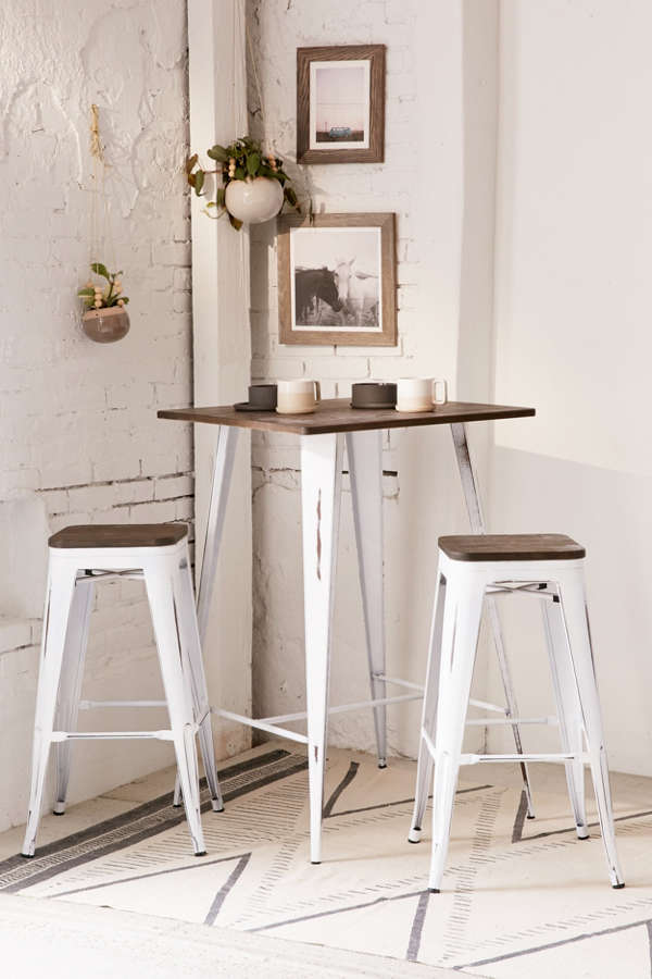 Slide View: 1: Oregon High Top Dining Set