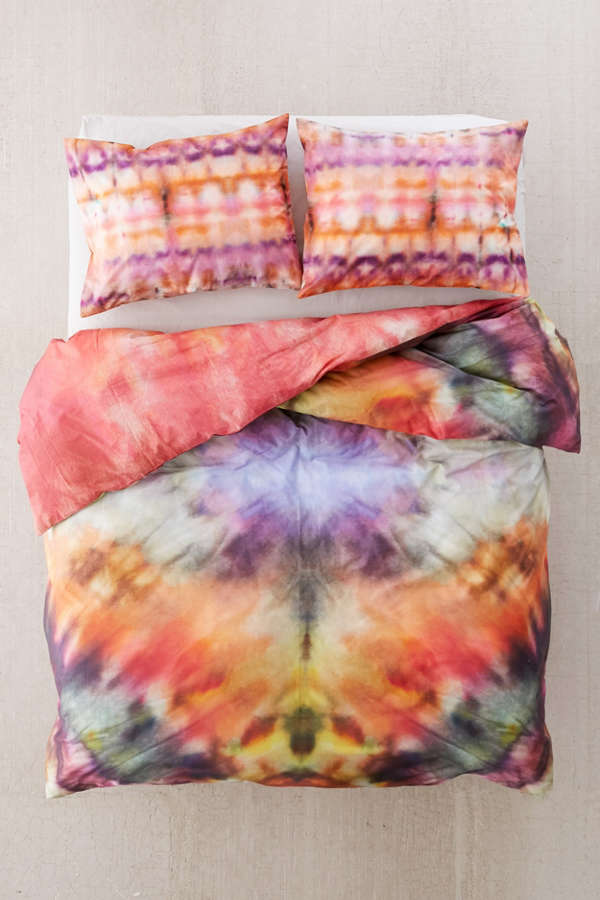 Slide View: 1: Keeley Rainbow Tie-Dye Duvet Cover