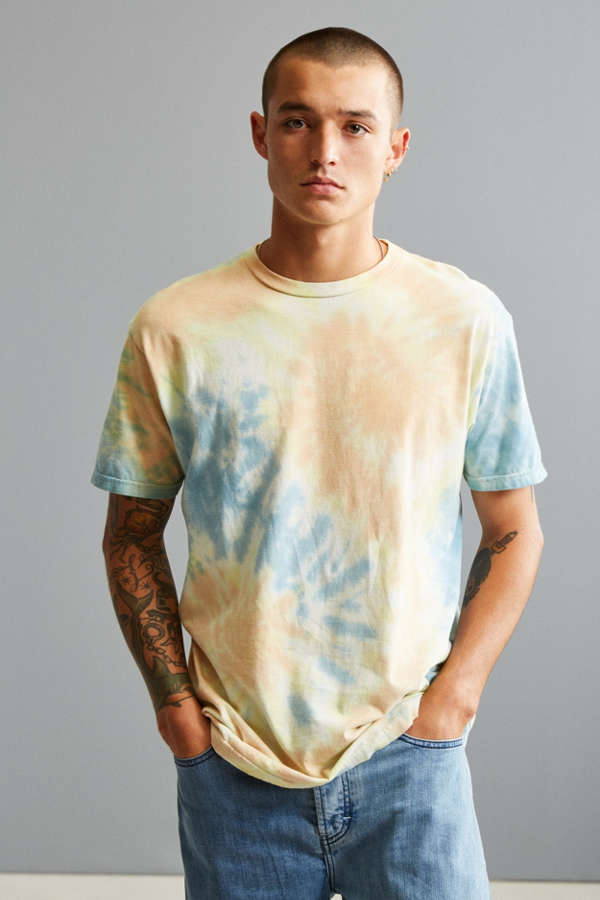 Slide View: 1: UO Swirl Tie-Dye Tee
