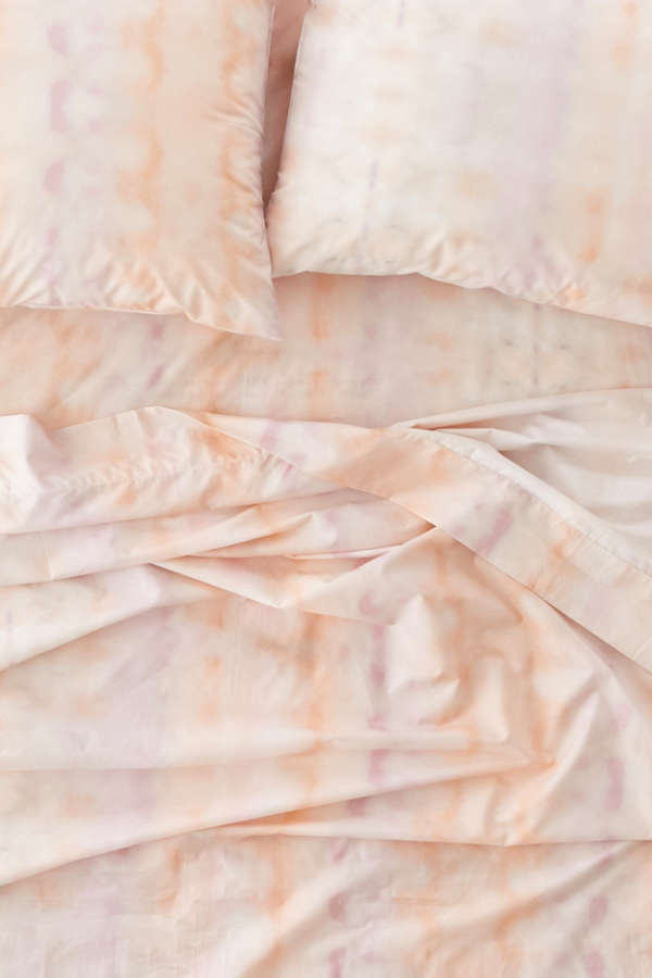 Slide View: 2: Washed Tie-Dye Sheet Set