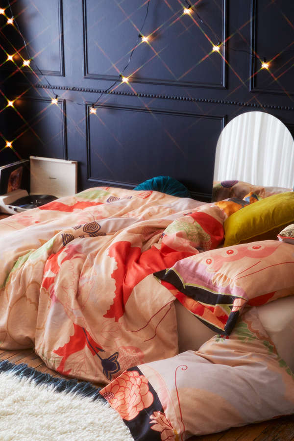 Slide View: 1: Masako Kimono Floral Duvet Cover