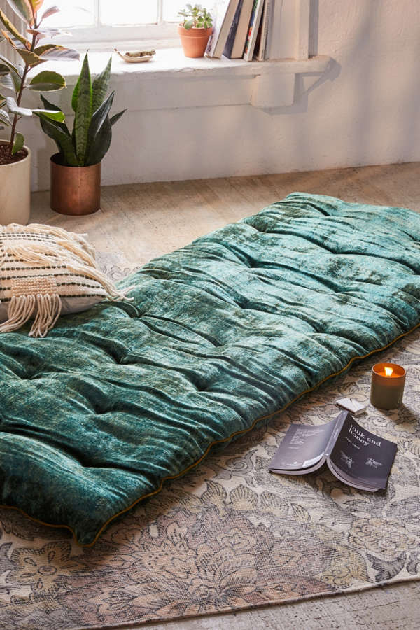 Slide View: 1: Velvet Meditation Mat