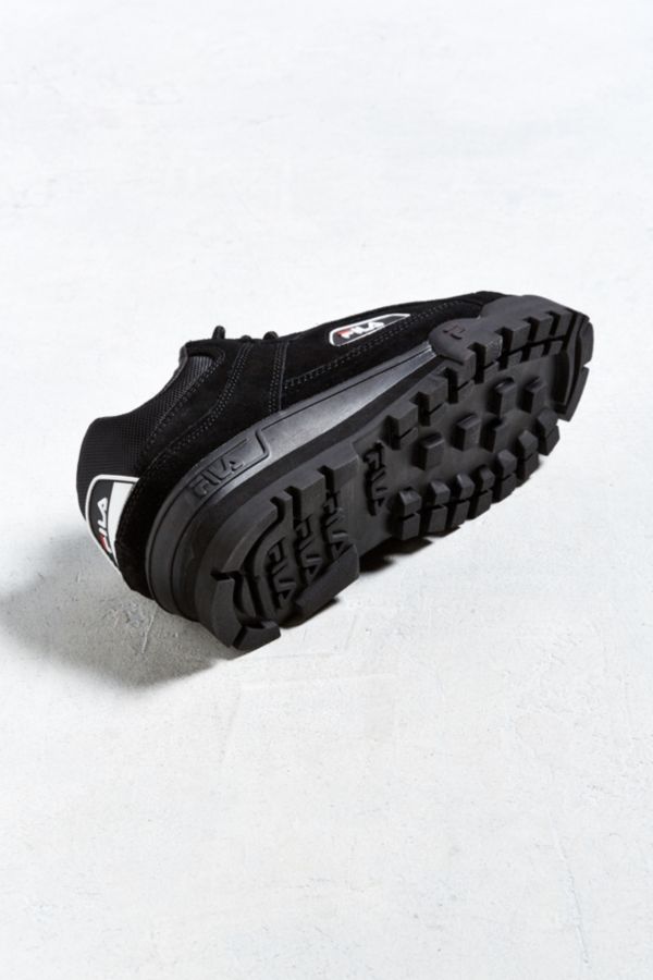 fila trailblazer sneakers