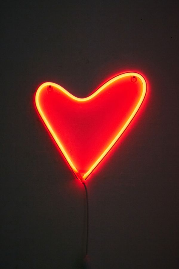 Heart LED Neon Sign | Urban Outfitters