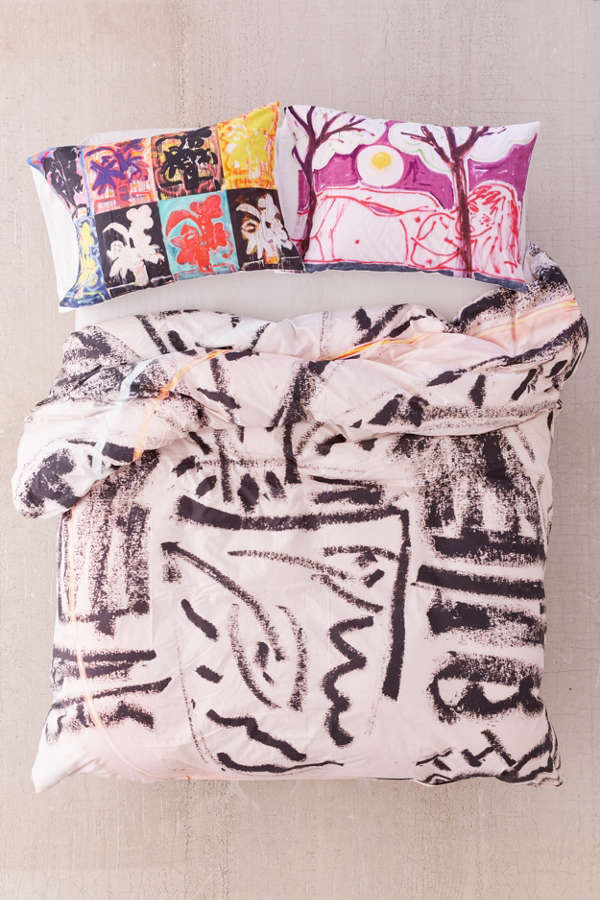 Slide View: 1: Thrush Holmes X UO Duvet Cover