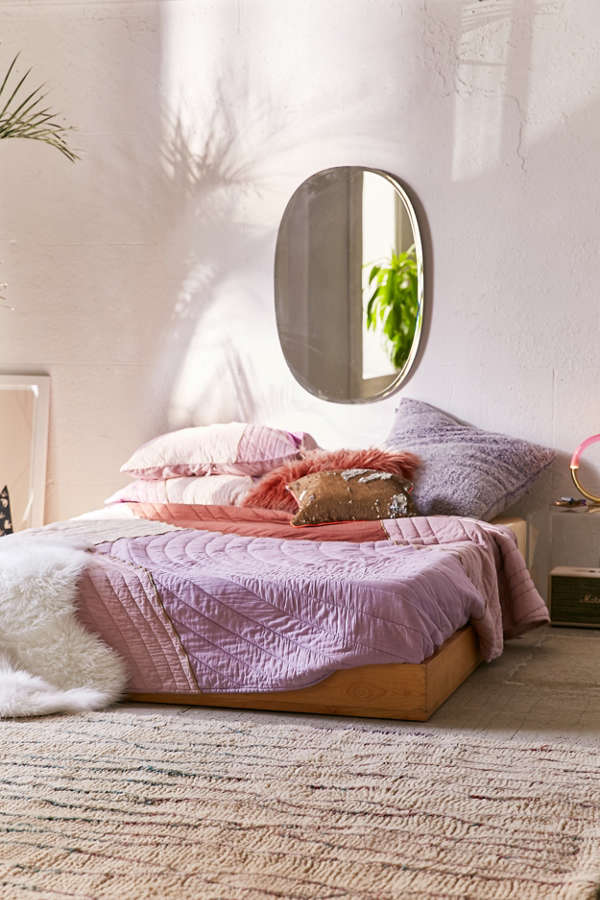 Slide View: 1: Clara Quilt